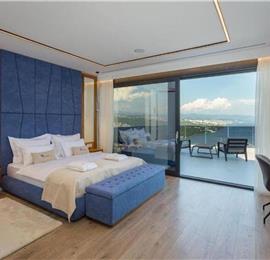 3 bedroom villa with infinity pool in Opatija, sleeps 6